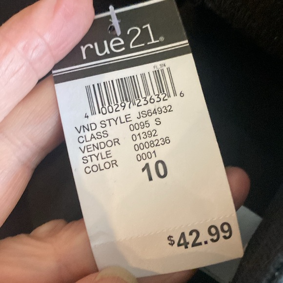 NWT Rue 21 Black high rise, distressed raw hem blinged out festival shorts 10 - Picture 2 of 6